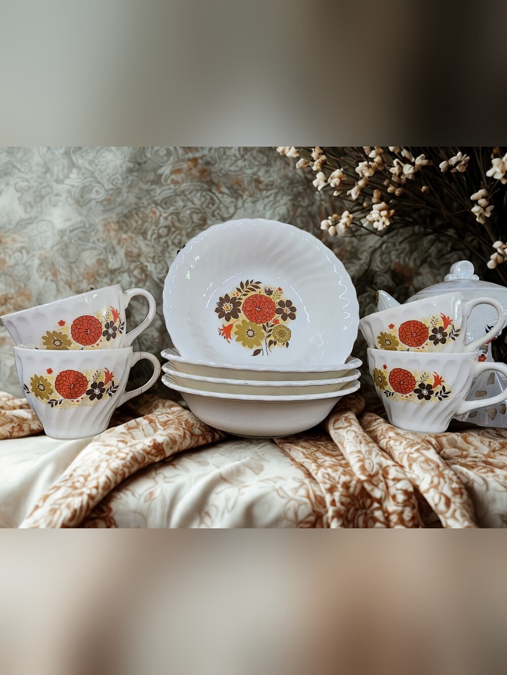 Tea Cups And Bowls